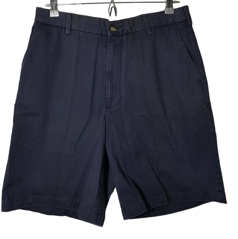 Van Heusen  Men's  Short  Flat Front  Casual  4 Pocket  Navy Blue  Size 30  New
